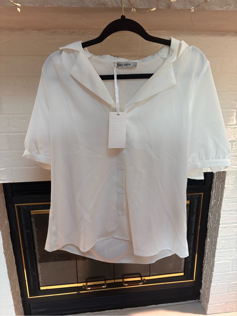 Grace Karin Cream Short-Sleeve Button-Up Blouse with Relaxed Collar